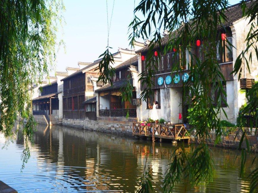 师生关系是否可以恋爱?